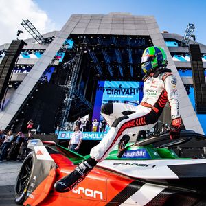 Image post by @lucasdigrassi on Instagram