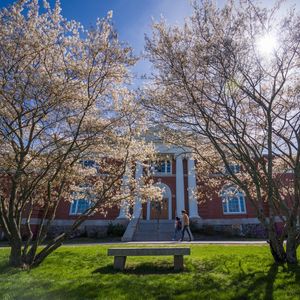 Image post by @uofnh on Instagram