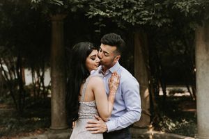 Image post by @thismodernlovephoto on Instagram