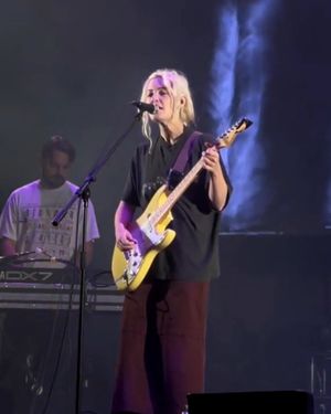 Image post by @thewarfield on Instagram