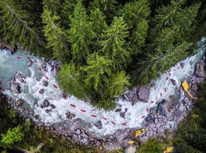 Image post by @nicktroutmankayak on Instagram
