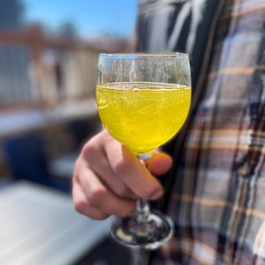 Image post by @drinkwonderdust on Instagram