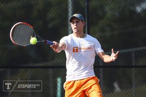 Image post by @vol_tennis on Instagram