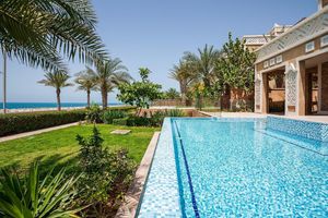 Image post by @christiesrealestate on Instagram