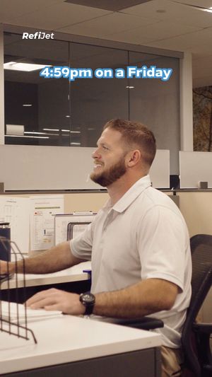 Video post by @refijet on Facebook