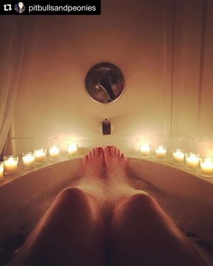 Image post by @mandimurakami on Facebook