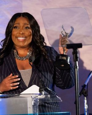 Image post by @comiclonilove on Instagram