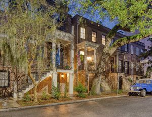 Image post by @christiesrealestate on Instagram