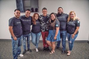 Image post by @houstonlatinabloggers on Facebook