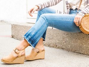 Image post by @shopoutoftown on Instagram