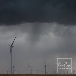 Image post by @lightboximages on Instagram