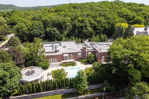 Image post by @christiesrealestate on Instagram