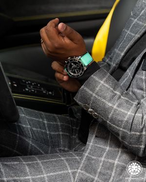 Image post by @watchanish on Instagram