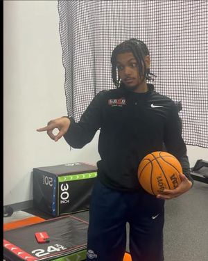 Image post by @gbodhoopz on Instagram