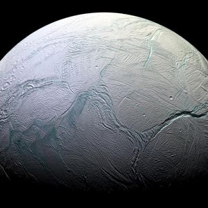 Image post by @nasaartemis on Instagram