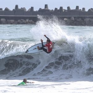 Image post by @wsl.qs on Instagram