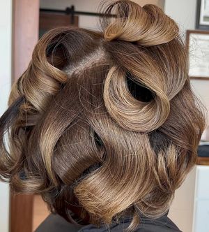Image post by @behindthechair_com on Instagram