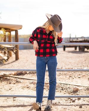 Image post by @schaeferoutfitter on Instagram