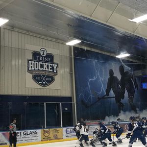 Image post by @hockeyatiu on Instagram