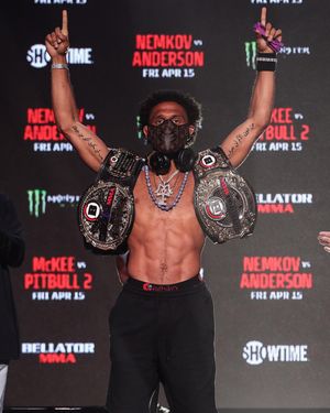 Image post by @bellatormma on Instagram
