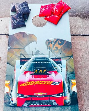 Image post by @courtneyforce on Instagram