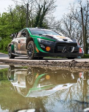 Image post by @shellmotorsport on Instagram