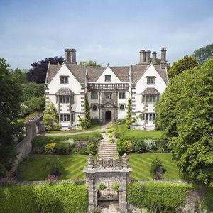 Image post by @christiesrealestate on Instagram