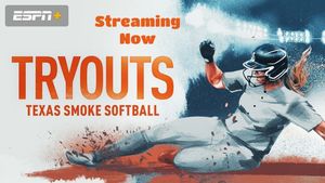 Image post by @worldofwomensoftball on Instagram
