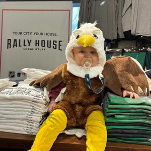 Image post by @rally_house on Instagram