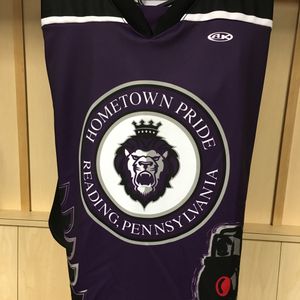 Image post by @readingroyals on Instagram