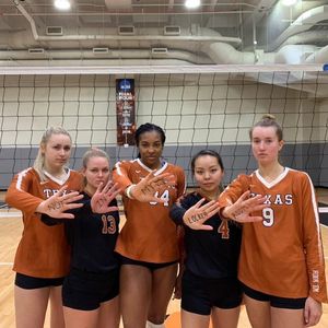 Image post by @texasvolleyball on Instagram