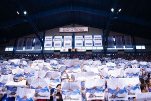 Image post by @universitydailykansan on Instagram