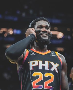 Image post by @deandreayton on Instagram