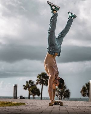 Image post by @serfermedia on Instagram