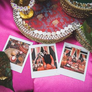 Image post by @thismodernlovephoto on Instagram