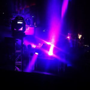 Image post by @thewarfield on Instagram