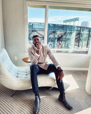 Image post by @fezzyfel on Instagram