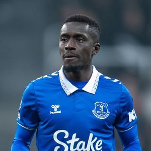 Image post by @Everton on Twitter/X