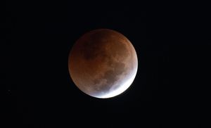 Image post by @nasaartemis on Instagram