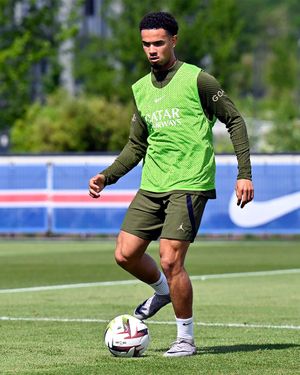 Image post by @PSG_inside on Twitter/X