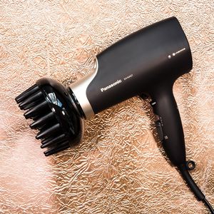 Image post by @panasonicpersonalcare on Instagram