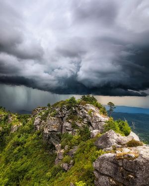 Image post by @jpotterphoto on Instagram