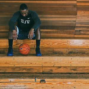Image post by @nikebasketball on Instagram