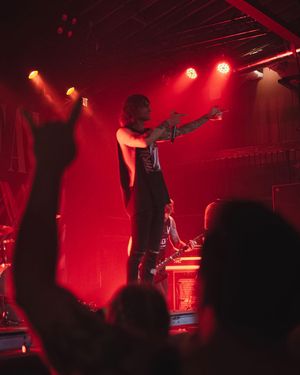 Image post by @1988cophotos on Instagram