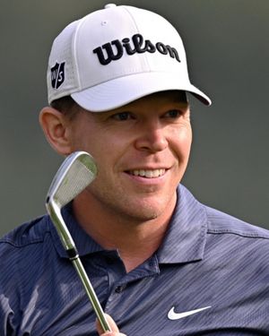 Image post by @alexknappegolf on Instagram