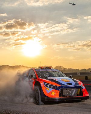 Image post by @shellmotorsport on Instagram