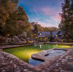 Image post by @christiesrealestate on Instagram