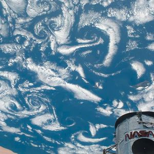 Image post by @nasaartemis on Instagram
