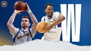 Video post by @Santa Cruz Warriors on YouTube