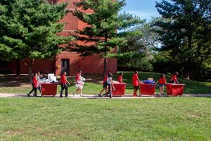 Image post by @rutgersreslife on Instagram